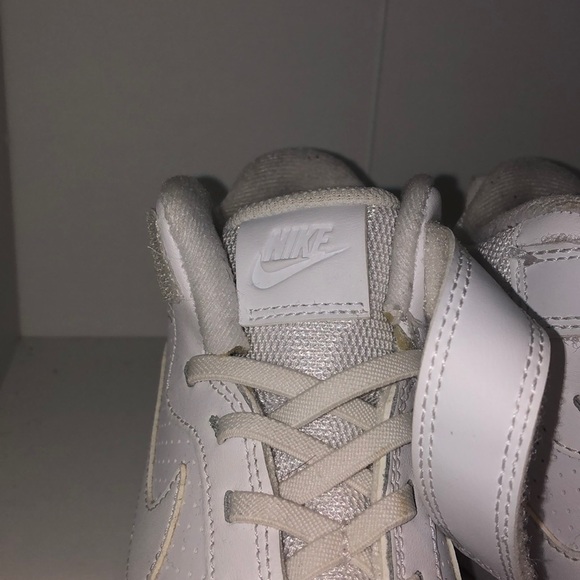 White Nike Sneakers - Picture 6 of 6